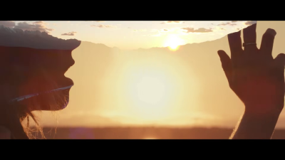 I_Wonder_As_I_Wander_-00409.png