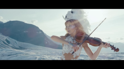 I_Wonder_As_I_Wander_-01052.png