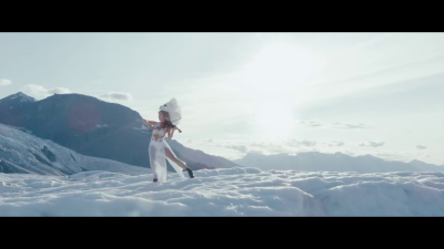 I_Wonder_As_I_Wander_-01075.png