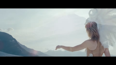 I_Wonder_As_I_Wander_-02043.png