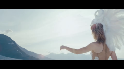 I_Wonder_As_I_Wander_-02044.png