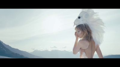 I_Wonder_As_I_Wander_-02057.png