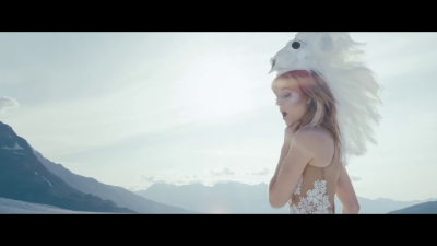 I_Wonder_As_I_Wander_-02092.png