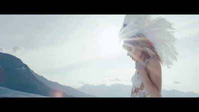 I_Wonder_As_I_Wander_-02101.png