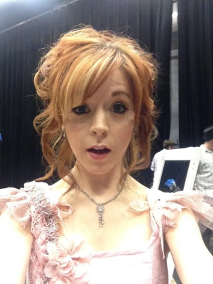 Shatter_Me_28529.jpg