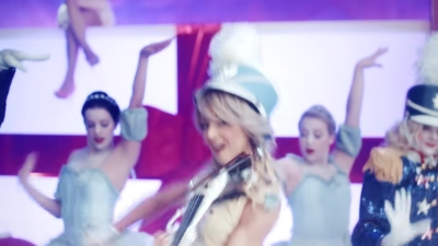 Christmas_C_mon_ft__Becky_G_-_01622.jpg