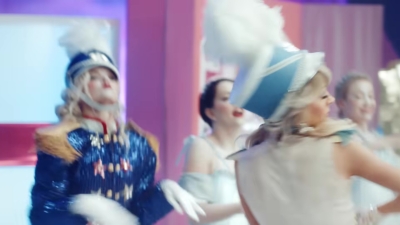 Christmas_C_mon_ft__Becky_G_-_01780.jpg