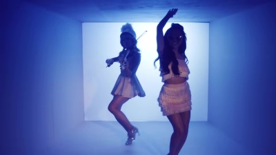 Christmas_C_mon_ft__Becky_G_-_01799.jpg