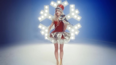 Christmas_C_mon_ft__Becky_G_-_01872.jpg