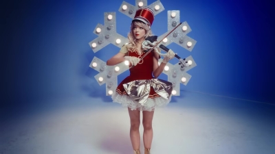Christmas_C_mon_ft__Becky_G_-_01894.jpg