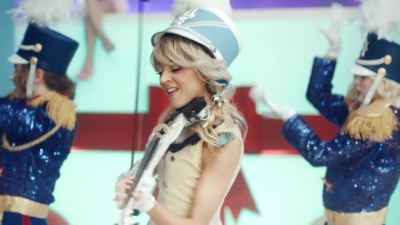 Christmas_C_mon_ft__Becky_G_-_02196.jpg
