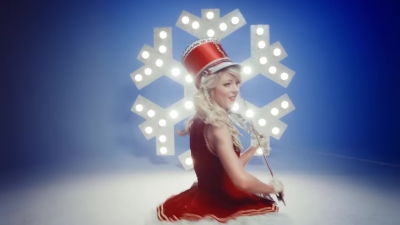 Christmas_C_mon_ft__Becky_G_-_02253.jpg