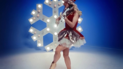 Christmas_C_mon_ft__Becky_G_-_02356.jpg