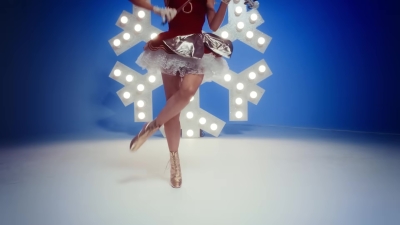 Christmas_C_mon_ft__Becky_G_-_02380.jpg