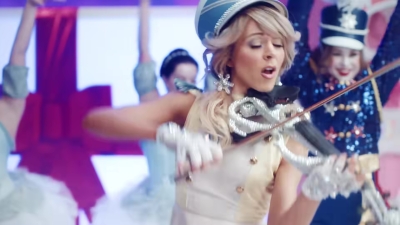 Christmas_C_mon_ft__Becky_G_-_02402.jpg