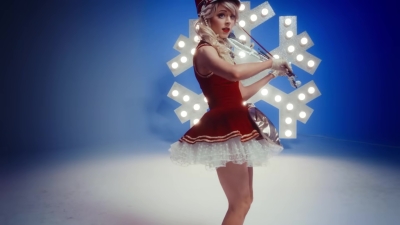 Christmas_C_mon_ft__Becky_G_-_02515.jpg