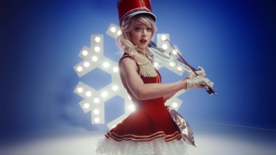 Christmas_C_mon_ft__Becky_G_-_02526.jpg