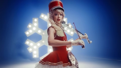 Christmas_C_mon_ft__Becky_G_-_02532.jpg