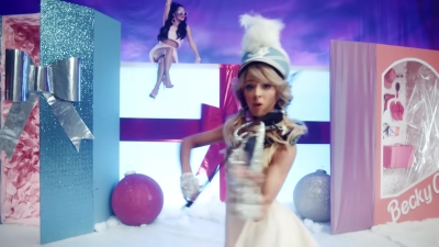 Christmas_C_mon_ft__Becky_G_-_02657.jpg