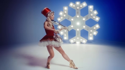Christmas_C_mon_ft__Becky_G_-_02699.jpg