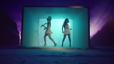 Christmas_C_mon_ft__Becky_G_-_03111.jpg