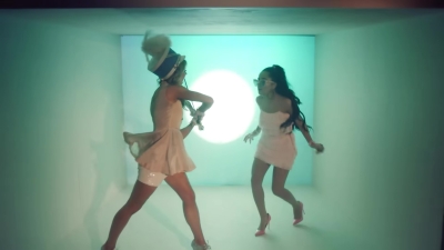Christmas_C_mon_ft__Becky_G_-_03189.jpg