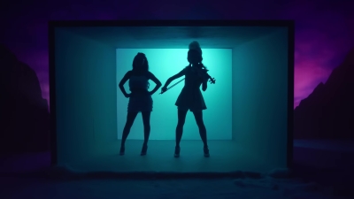 Christmas_C_mon_ft__Becky_G_-_03460.jpg
