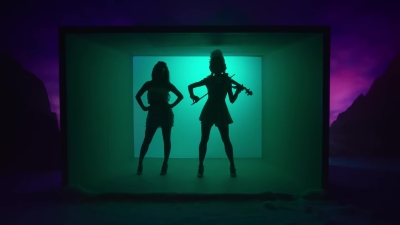 Christmas_C_mon_ft__Becky_G_-_03467.jpg
